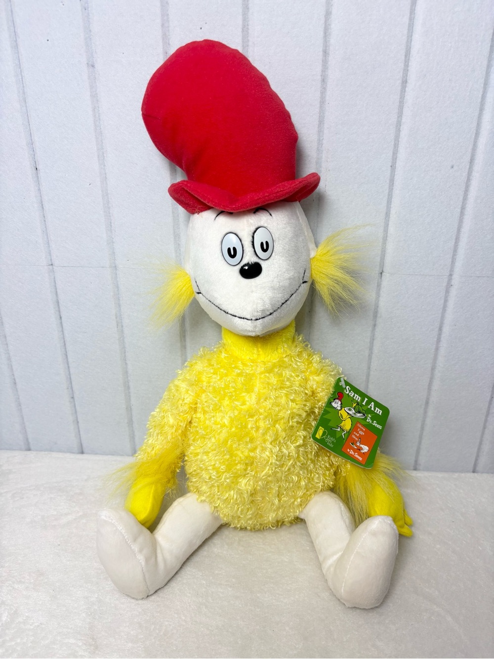 Dr. Seuss Cat in the Hat Sam-I-Am Yellow Plush Stuffed Animal Classic‎ Character